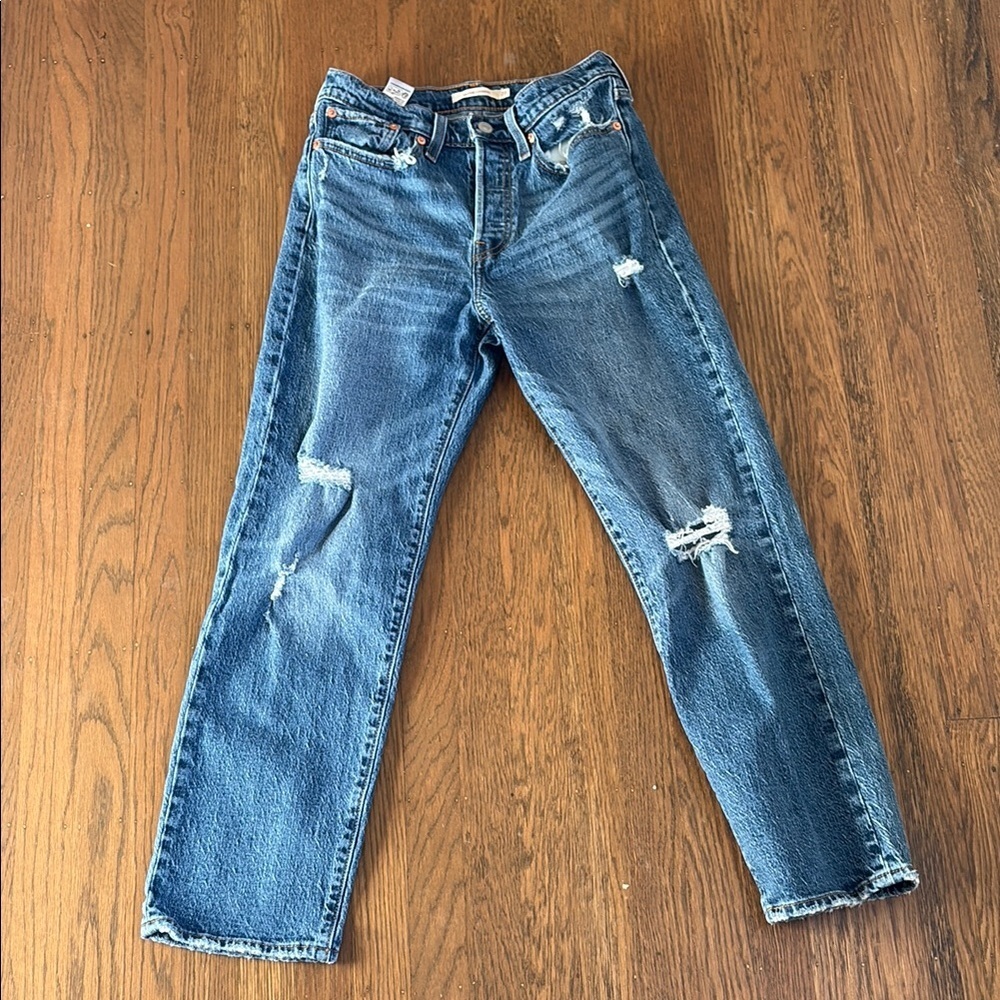 Levi’s women’s wedgie straight denim jeans size 27